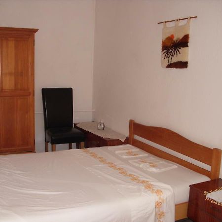 Apartmani Marija 扎瓦拉提卡 外观 照片