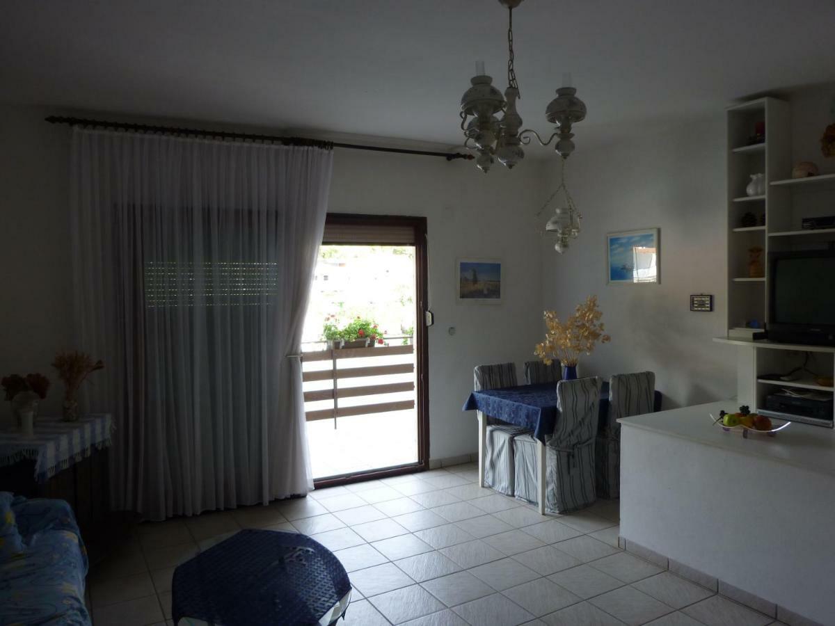 Apartmani Marija 扎瓦拉提卡 外观 照片