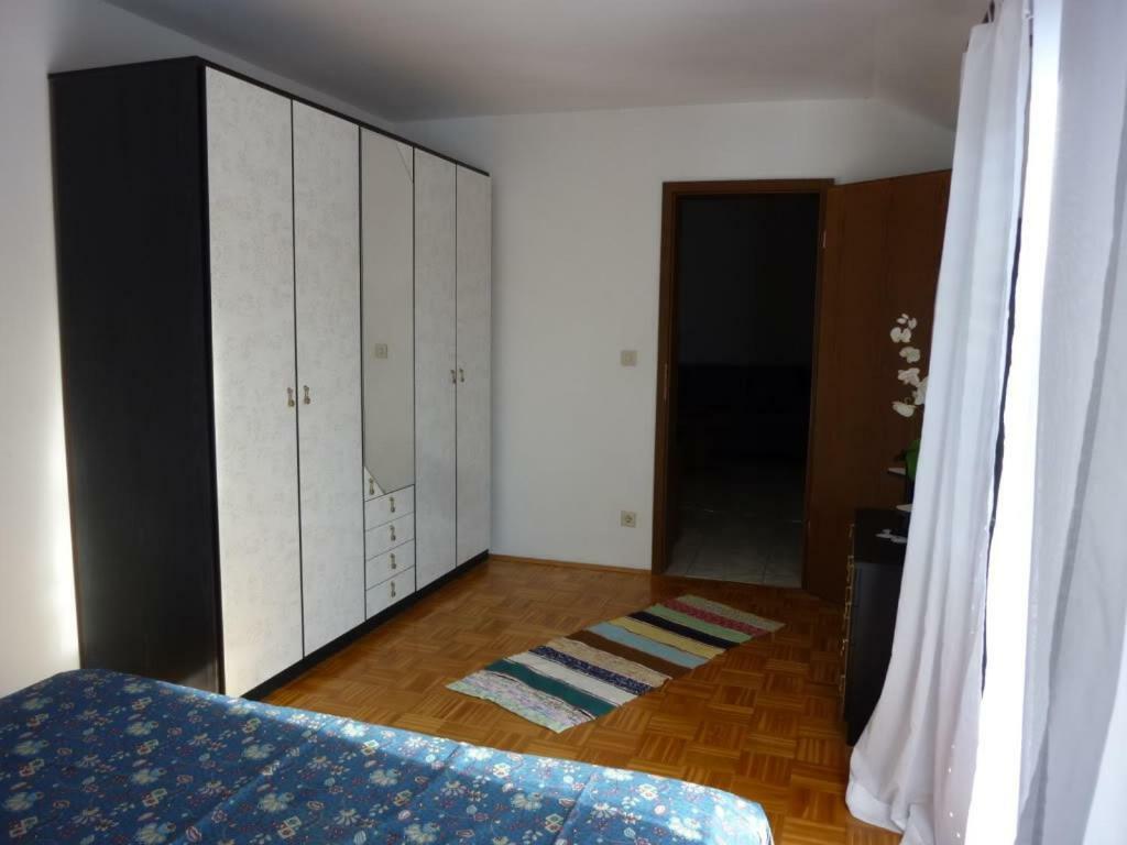Apartmani Marija 扎瓦拉提卡 外观 照片