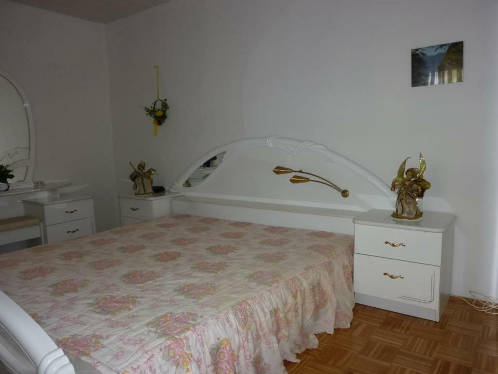 Apartmani Marija 扎瓦拉提卡 外观 照片